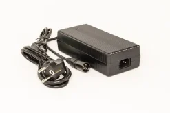 Akku Ladegerät 67,2V 3A XLR 3Pin für 60V Lithium-Ion Akkus E-Bike Pedelec E-Roller
