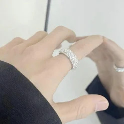 Ayoiow Edelstahl Ring Herren 8mm mit Zirkon Silber Ehering Größe 70