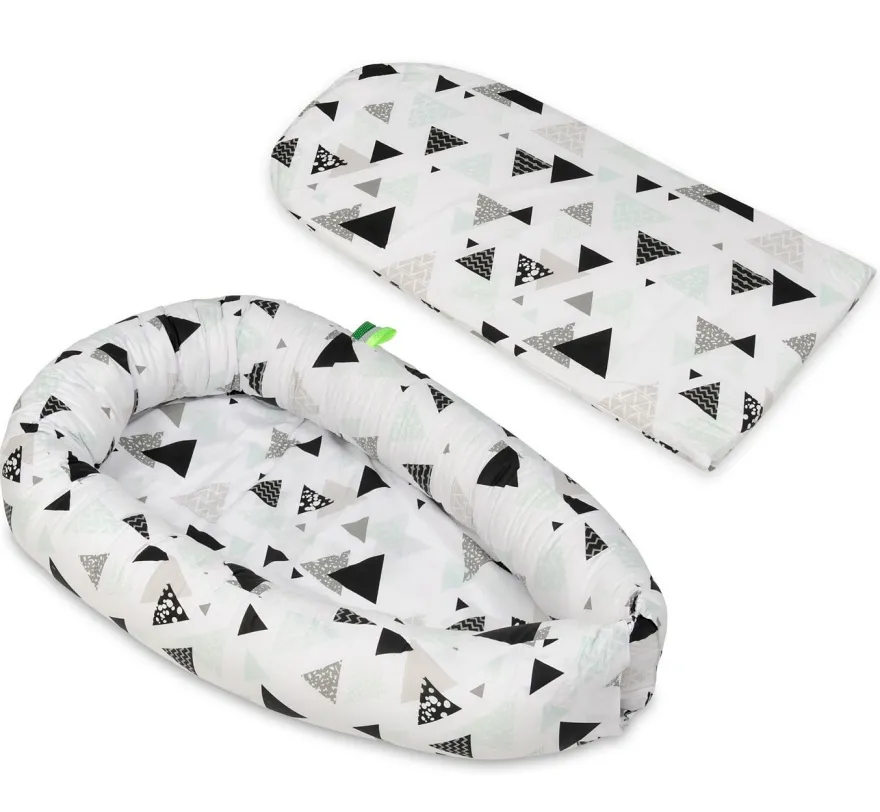 Babynest - Babynest - 0-8 Monate - 100% Baumwolle - 82x54cm - mintfarbene Dreiecke