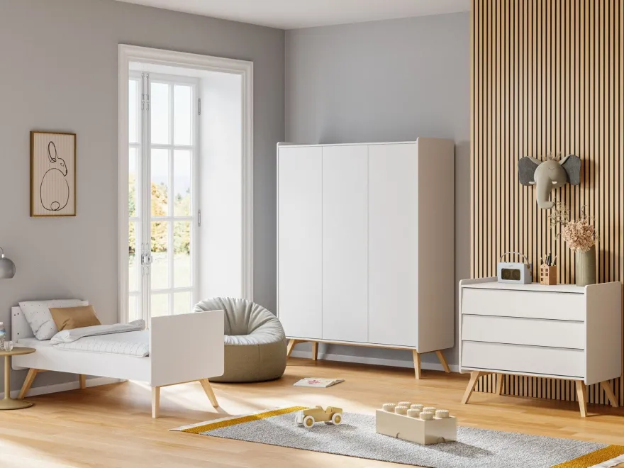Babyzimmer Kinderzimmer komplett VIENNA Set B weiß eiche Schrank Kommode Bett