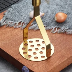 Berglander Kartoffelstampfer aus Edelstahl mit Titan-Vergoldung
