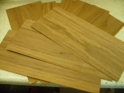 10 Blatt Furnier - Nussbaum