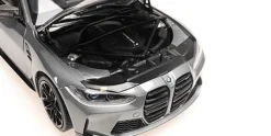 BMW Miniatur M4 2020 grau metallic 1:18