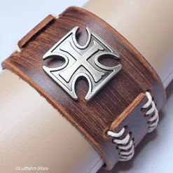 Breites Leder-Armband, Eisernes Kreuz, Biker, Vintage, Braun Art.-Nr. 90020