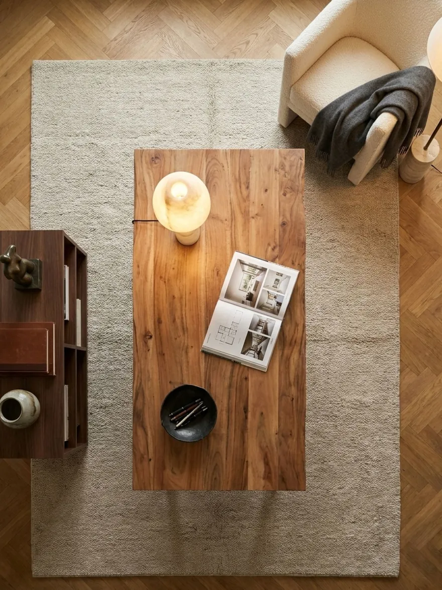 Bürotisch TARN Akazie Massivholz Baumkante Trapezbeine schwarz 120-200 cm breit