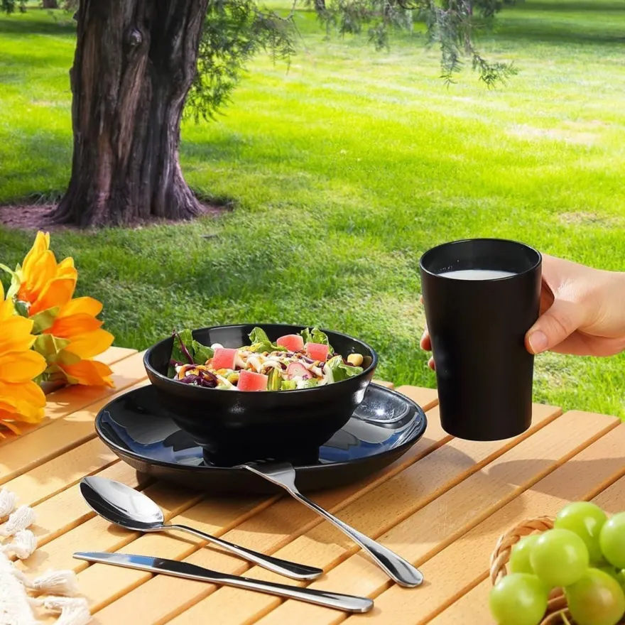 Camping Besteck Set Edelstahlbesteck Teller Becher Schalen spülmaschinenfest