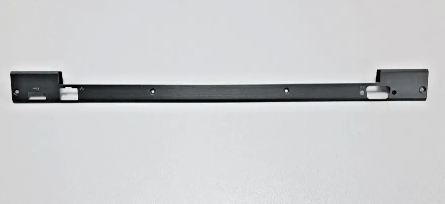 Dell Latitude E6540 Scharnier Abdeckung Streifen Verkleidung EC0V1000800