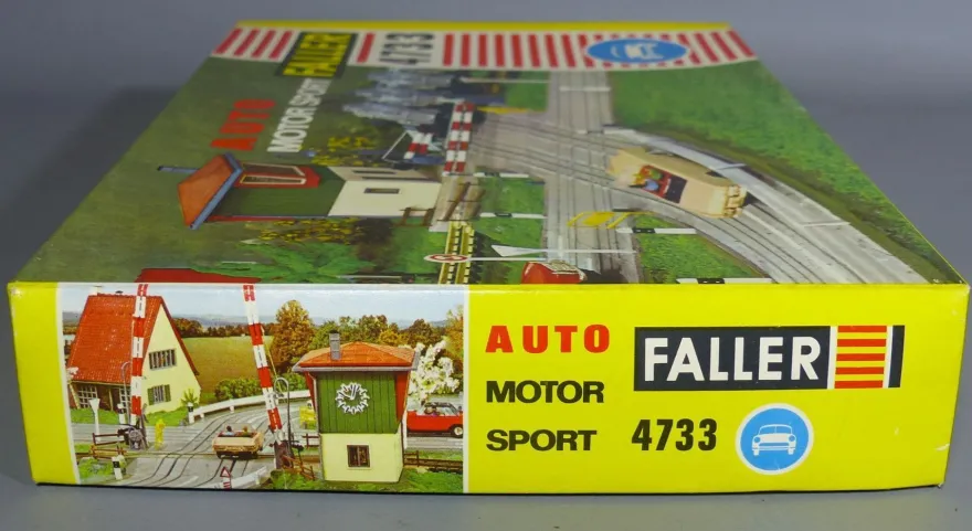 Faller AMS H0 4733 Beschrankter Bahnübergang AMS-Version Elektro-Modell 60er NEU OVP