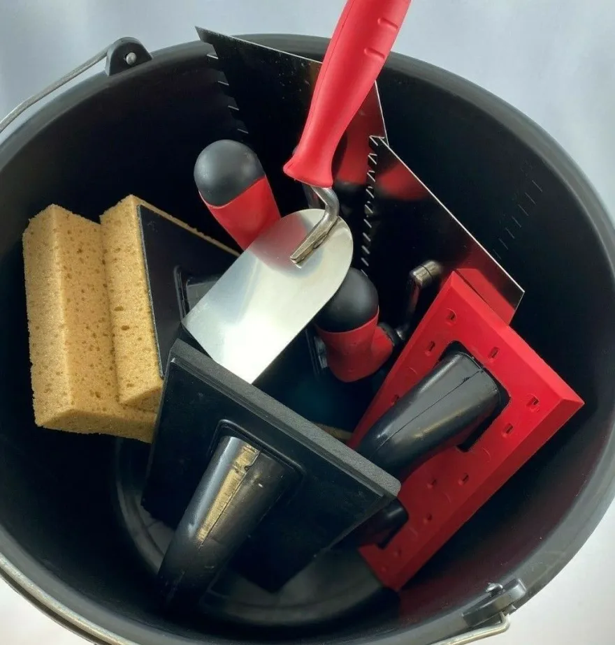 Fliesen Fugbox 8 teilig Fliesenleger Zahnkellen Handwerkerset Baueimerset CT02 8