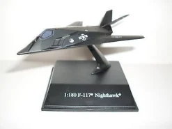 F-117 Nighthawk, NewRay Flugzeug Modell 1:180, OVP, Neu