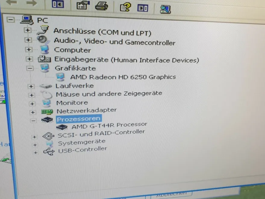 Fujitsu Futro Mini PC Windows XP Maschinen Computer 64GB SSD RS 232 COM 1,2GHz 2