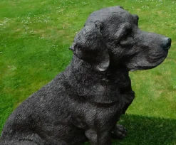 Gartenfigur Hund Labrador 52cm sitzend schwarz 2274 Garten lebensecht Figur