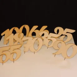 Geburtstag Hochzeit stehende Zahl 18 20 30 40 50 60 70 80 90 aus Holz 15cm hoch