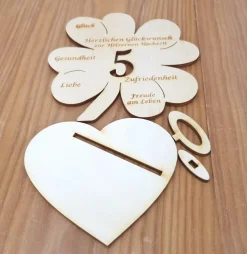 Geldgeschenk zum 5. Hochzeitstag mit Wunschtext Holz 11cm Kleeblatt Hölzerne