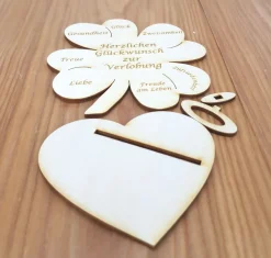 Geldgeschenk zur Verlobung mit Wunschtext Holz 11cm Kleeblatt
