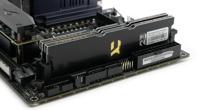 Goodram Arbeitsspeicher IRDM PRO DDR4 DIMM 8GB bis 32GB Black-Edition