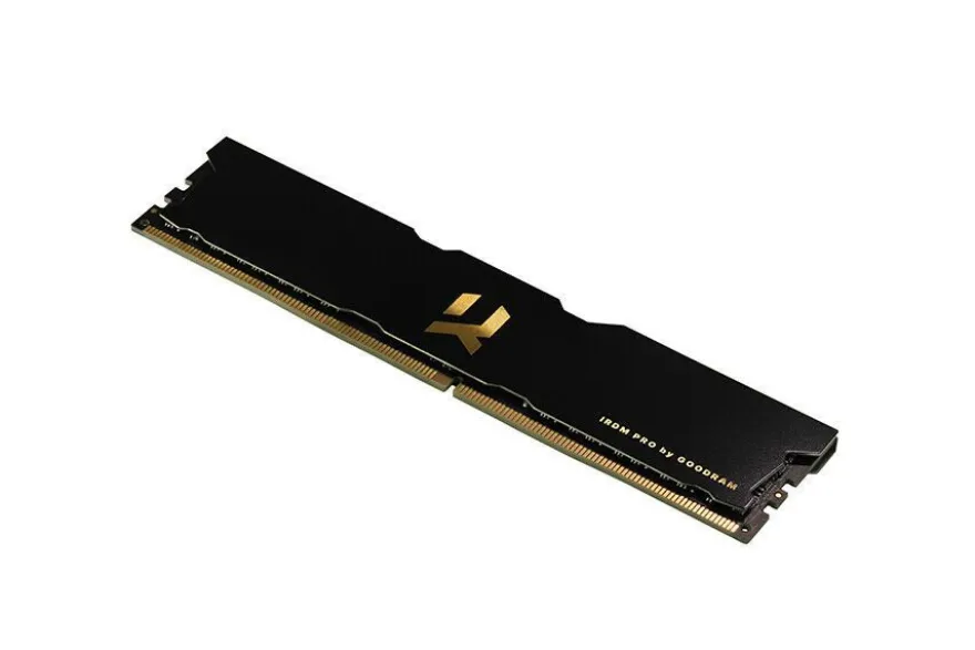 Goodram Arbeitsspeicher IRDM PRO DDR4 DIMM 8GB bis 32GB Black-Edition