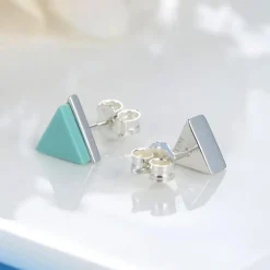 GW 925 Sterling Silber Ohrstecker mit künstlichem Türkis für Damen und Mädchen