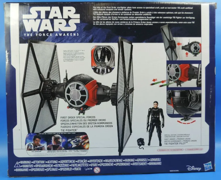HASBRO STAR WARS FIRSR ORDER Special FORCES / B3920 / TIE Fighter MIT PILOT