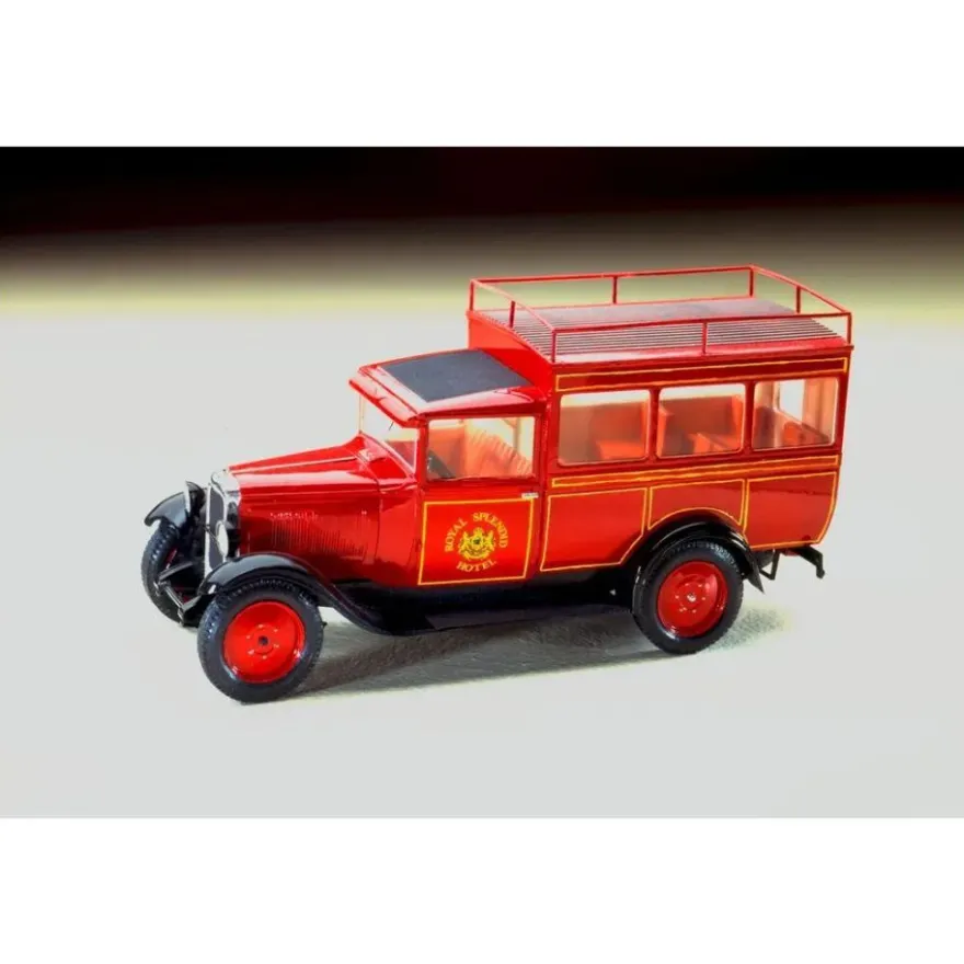 Heller - Citroen C4 Splendid Hôtel - 1:24 - 106 Teile