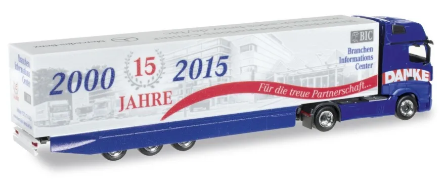 Herpa 920728 - MB Actros Gigaspace Kühlkoffer-Sattelzug -15 Jahre BIC. 1.87