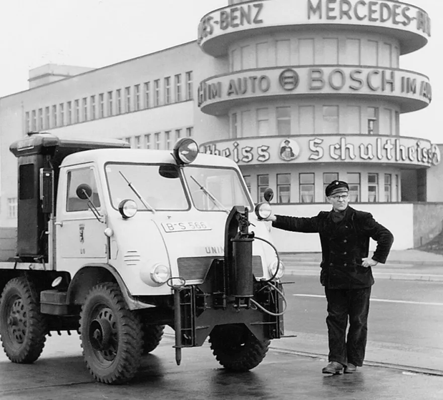 Jahrbuch 2022 – Unimog & MB-trac