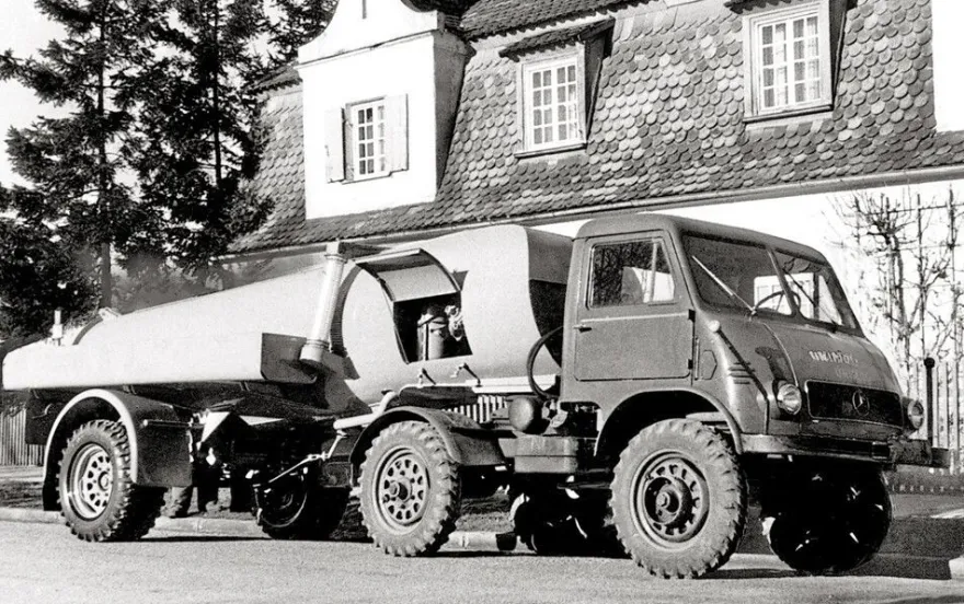 Jahrbuch 2022 – Unimog & MB-trac