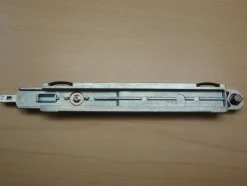 Kippriegel senkrecht lang Ausf. FB Sperre an der Ecke Nr. K0024443 ( 27709 )
