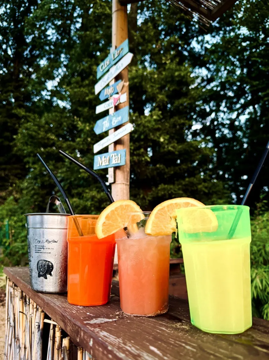 Kunststoff Mehrwegbecher Cocktailbecher bruchfest PC rot - Made in Germany