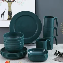 Kyraton Camping Kunststoff Geschirrset 20-teilig Dunkelgrün