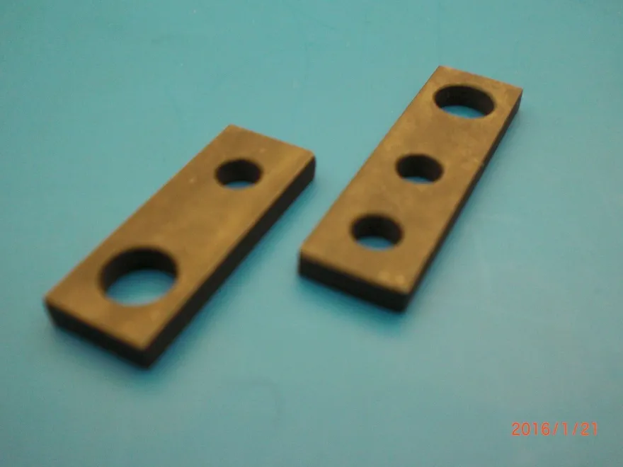 Lauterbacher Motorhalteplättchen aus Stahl für FG Leopard wie FG 6037/1