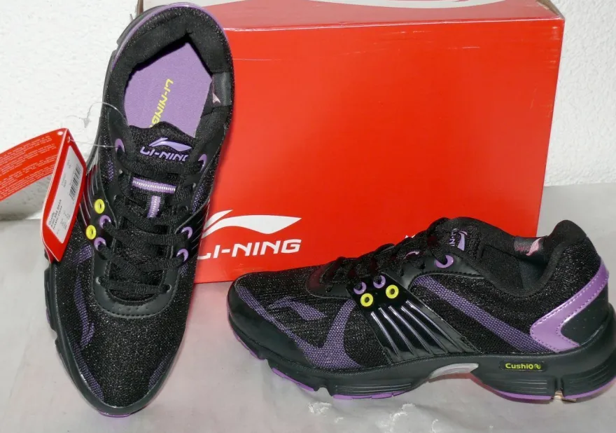 LiNING D554 A.W.S Cushio Mesh Sport Schuhe Fitness Sneaker 36 41 BLK Violett