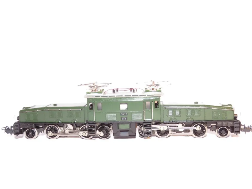 Märklin 3015 - E-Lok - Schweizer Krokodil - Type 9 - BR Ce 6/8 SBB - HO - 1:87 - OVP