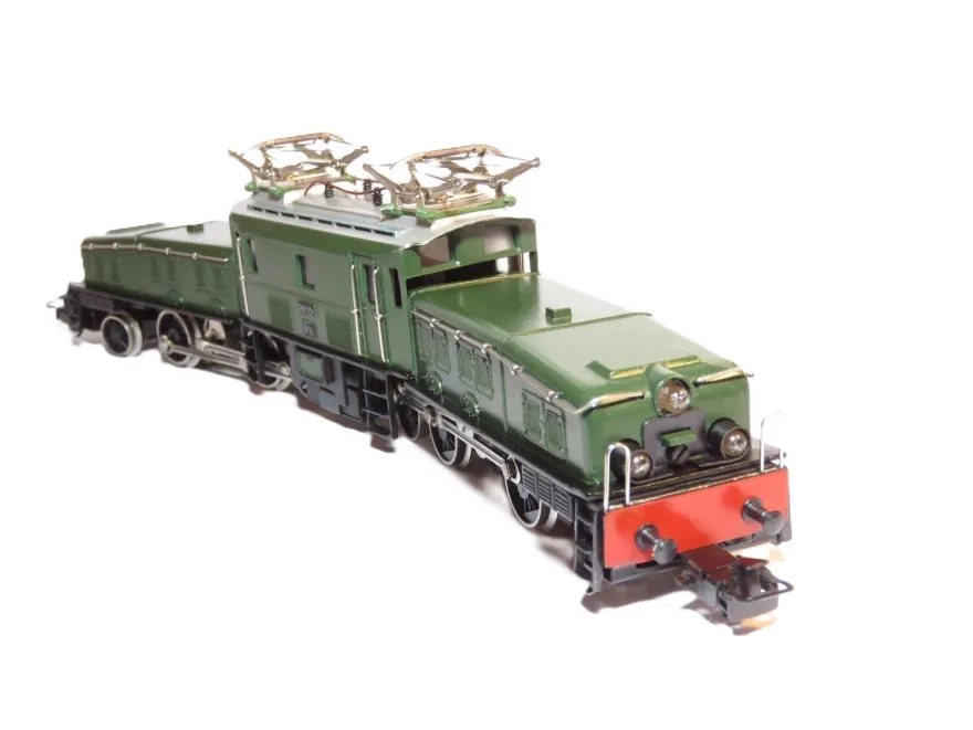 Märklin 3015 - E-Lok - Schweizer Krokodil - Type 9 - BR Ce 6/8 SBB - HO - 1:87 - OVP