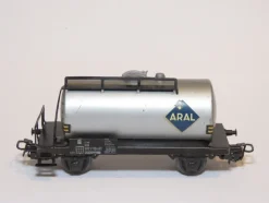 Märklin 4500 - Kesselwagen - ARAL 002 1 112-6 DB - Güterwagen - HO - 1:87