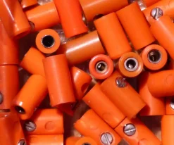 Märklin Zubehör - 10 Muffen - Farbe: orange - Orangene Muffen - Kabelstecker
