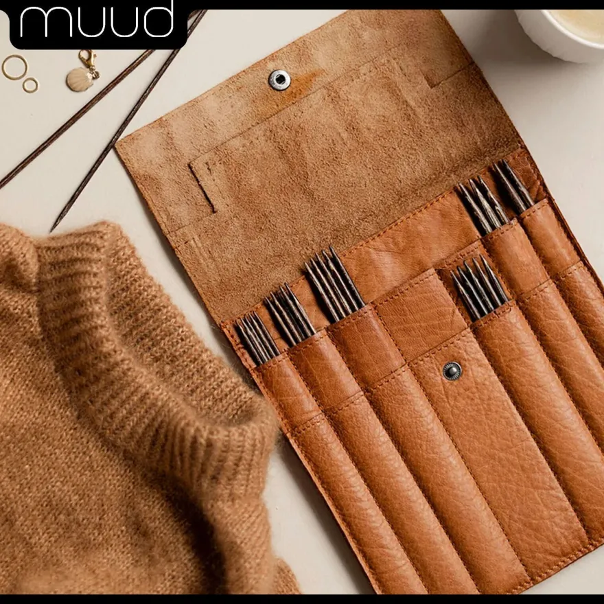 muud Oslo handgefertigtes Nadeletui aus Leder Aufbewahrung Stricknadel 2 Farben