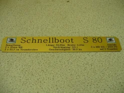 Namensschild für Modellständer mit Daten - Schnellboot S 80