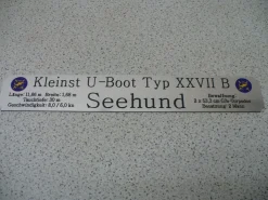 Namensschild für Modellständer mit Daten - Kleinst-U-Boot Seehund (oder Biber)