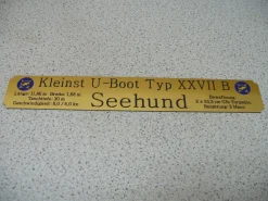 Namensschild für Modellständer mit Daten - Kleinst-U-Boot Seehund (oder Biber)