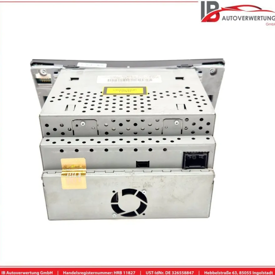 Navigationssystem Display Radio A2118203297 BE7039 Mercedes E-KLASSE S211 E280