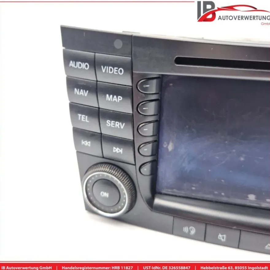 Navigationssystem Display Radio A2118203297 BE7039 Mercedes E-KLASSE S211 E280