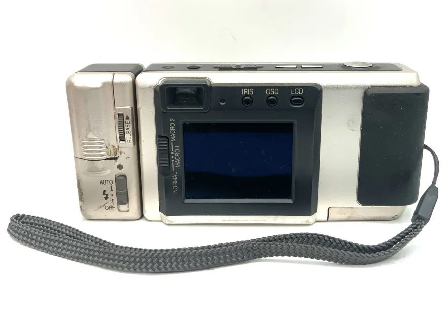 Nikon Coolpix 600 Digitale Kompaktkamera mit 5mm 1:2.8