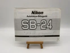 Nikon SB-24 Autofokus-Blitzgerät Bedienungsanleitung Deutsch