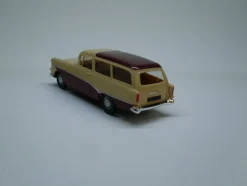 Opel Rekord PI CarAVan, beige/ weinrot, H0 Modell 1:87, Brekina 20049