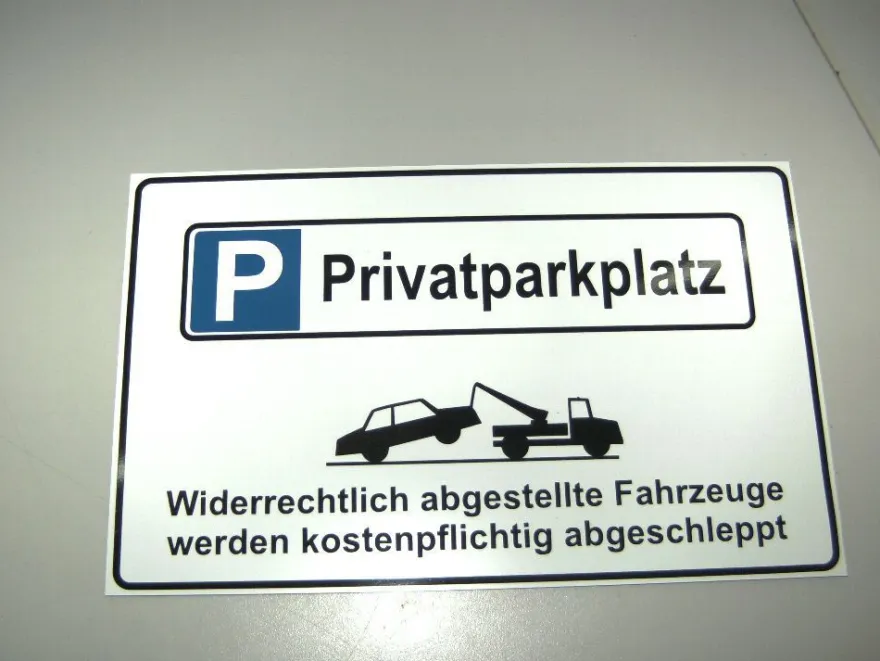 Parkplatz Privatparkplatz Schild/ Schilder mit Wunschtext oder eigener Autonummer