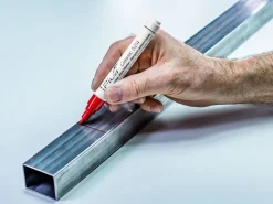 Pica Lackmarker 2-4mm mit Rundspitze Weiß
