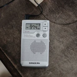Radio Sangean DT-250