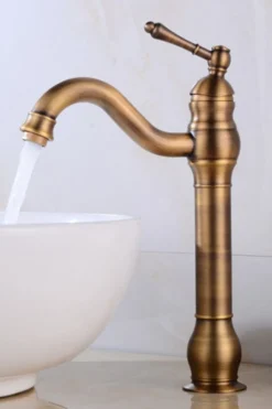 Retro Messing Wasserhahn SUAM - Antik gebürstet, ca. 30 cm Vintage Bad Armatur