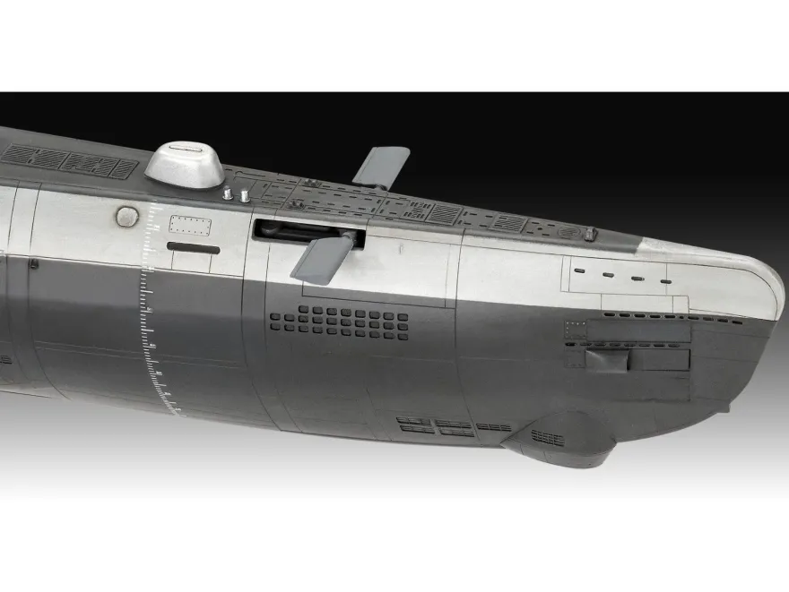 Revell 70 Jahre Bundeswehr Wilhelm Bauer Type 206A in 1:144 Revell 05186 Bausatz